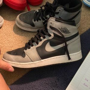 Nike retro hightop sneakers in gray and black